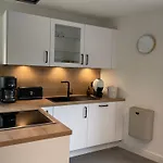 Du Pelerin A Hanzinne - Piscine Partagee *