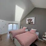 Du Pelerin A Hanzinne - Piscine Partagee Prázdninový dům