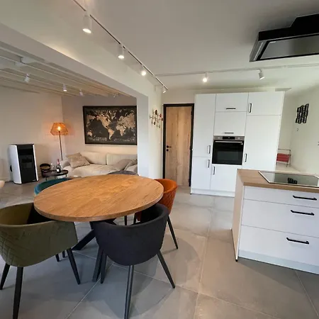 Holiday home Du Pelerin A Hanzinne - Piscine Partagee